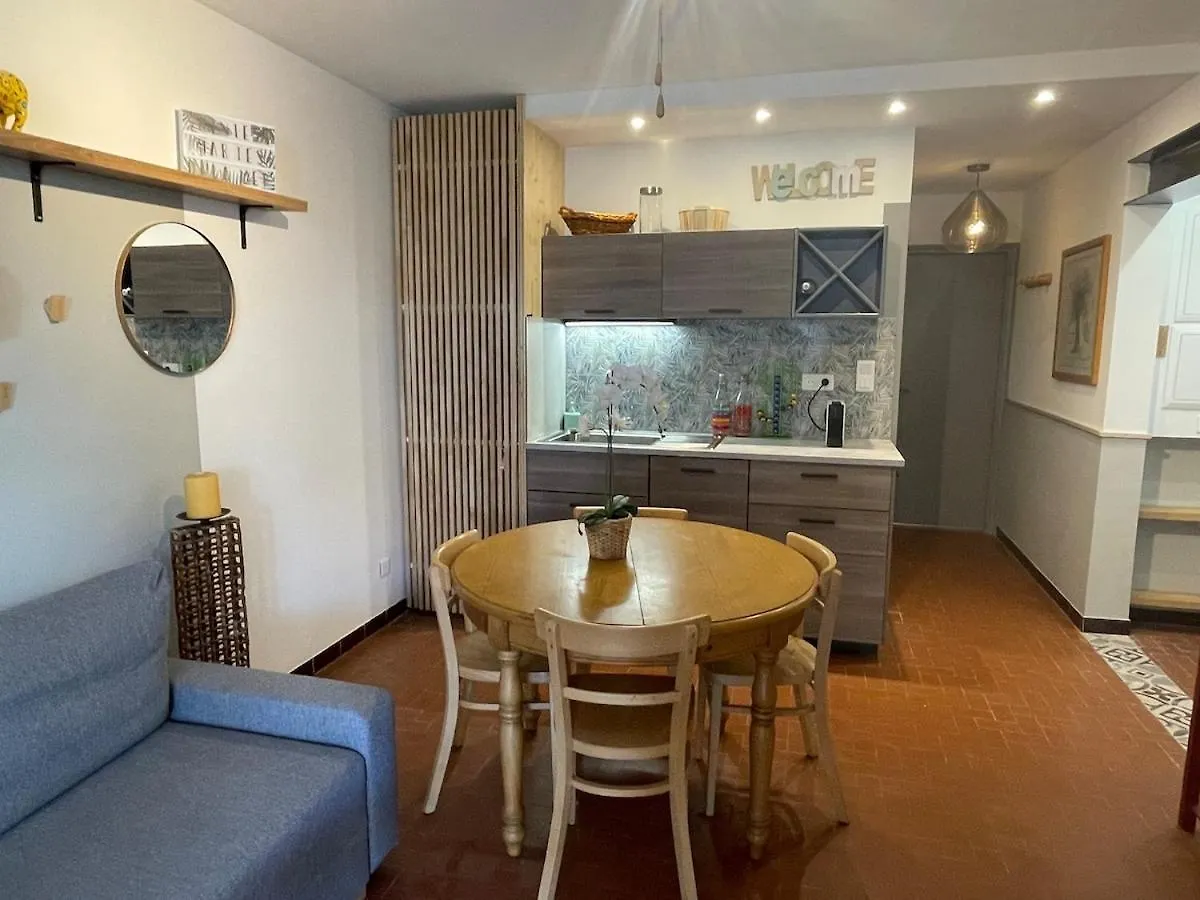 Le 45- La Sauvagine, Appartement Avec Grande Terrasse, 6 Couchages, 2 Chambres, 3Min De La Plage Saintes-Maries-de-la-Mer 0*,