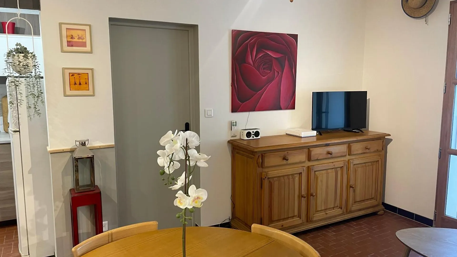 Le 45- La Sauvagine, Appartement Avec Grande Terrasse, 6 Couchages, 2 Chambres, 3Min De La Plage Saintes-Maries-de-la-Mer 0*,  France